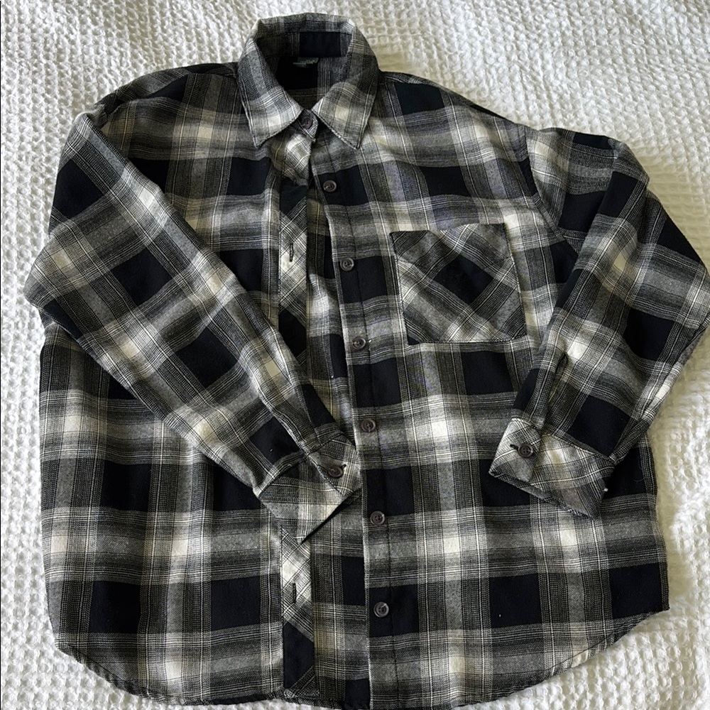 Wild Fable Black and Gray Button Down Shirt